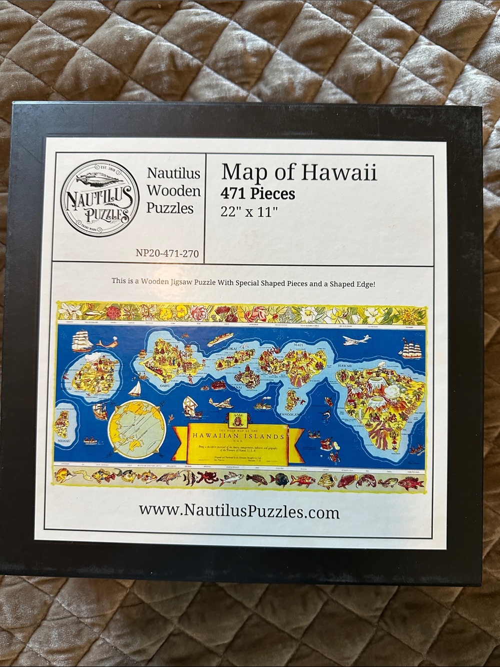 Nautilus Hawaiian Islands Puzzle — Blue, Yellow, Green